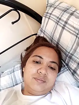 xTheLastVIRGINx online show from April 17, 12:13 am