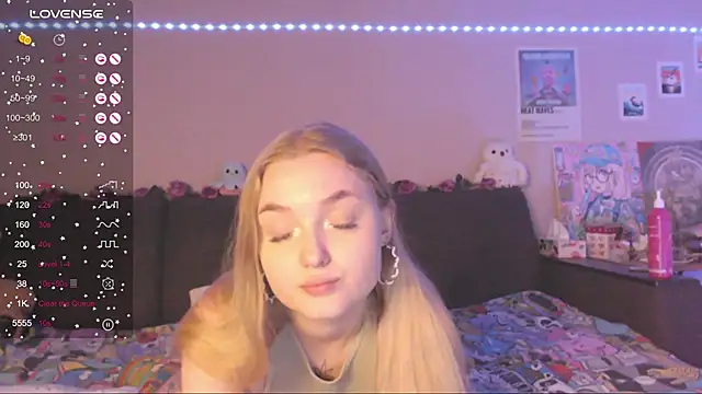 Snapshot of MiaMiaMeow chatting on January 10, 7:54 pm MiaMiaMeow online show from January 10, 7:54 pm