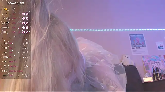 Snapshot of MiaMiaMeow chatting on January 30, 2:58 pm MiaMiaMeow online show from January 30, 2:58 pm