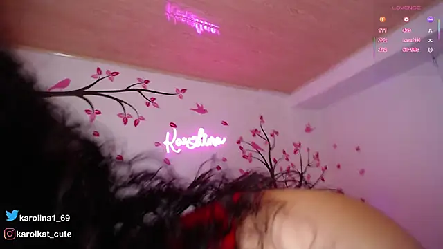 Karolina 1 online show from November 14, 12:48 pm