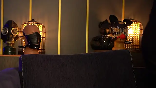 kelly kent online show from March 8, 2:04 am