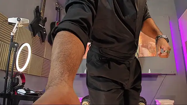 BeardAndrew online show from January 11, 3:34 am