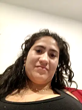Snapshot of francesca_baker1007 chatting on December 9, 1:51 am francesca baker1007 online show from December 9, 1:51 am