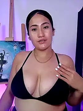 Snapshot of francesca_baker1007 chatting on February 7, 3:34 am francesca baker1007 online show from February 7, 3:34 am