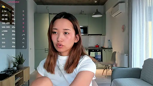 Snapshot of julias_tapes chatting on December 20, 10:16 am julias tapes online show from December 20, 10:16 am