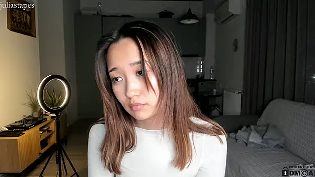 Snapshot of julias_tapes chatting on January 14, 4:50 pm julias tapes online show from January 14, 4:50 pm