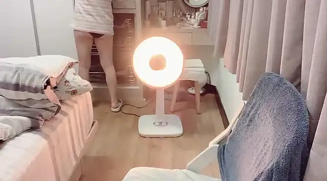 Snapshot of tw_yaya chatting on December 23, 2:02 am tw yaya online show from December 23, 2:02 am