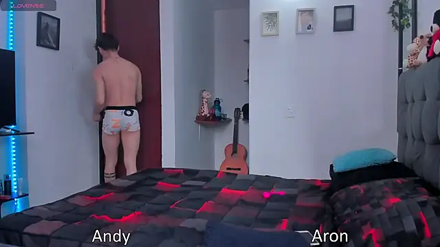 andybxby online show from October 12, 6:07 pm