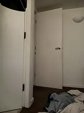 uk-bobbie-uk online show from March 1, 6:11 pm