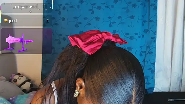 Snapshot of NatashaEgnath chatting on November 7, 11:10 am NatashaEgnath online show from November 7, 11:10 am