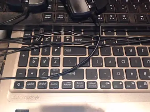 Snapshot of CUTEFIRMMELONSS chatting on February 7, 8:42 pm CUTEFIRMMELONSS online show from February 7, 8:42 pm