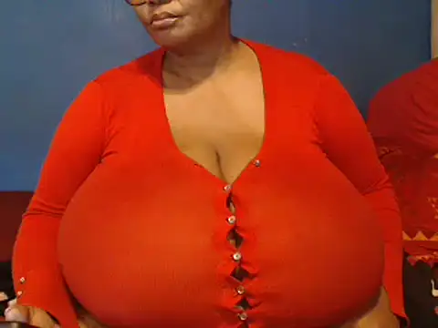 Snapshot of CUTEFIRMMELONSS chatting on February 27, 12:45 pm CUTEFIRMMELONSS online show from February 27, 12:45 pm