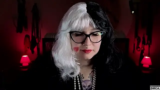 Snapshot of Amanita__Pantherina chatting on November 1, 3:58 pm Amanita Pantherina online show from November 1, 3:58 pm