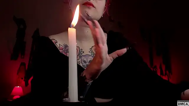 Snapshot of Amanita__Pantherina chatting on November 10, 12:59 pm Amanita Pantherina online show from November 10, 12:59 pm