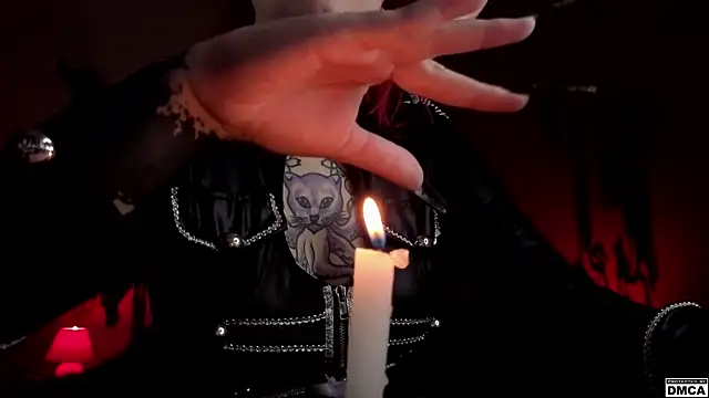 Snapshot of Amanita__Pantherina chatting on November 12, 1:22 pm Amanita Pantherina online show from November 12, 1:22 pm