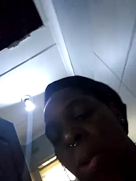 Shaniko89 online show from November 30, 3:54 am