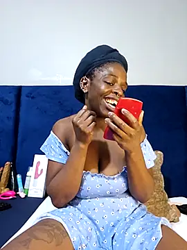 Shaniko89 online show from December 14, 8:20 am