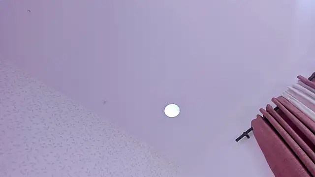 Snapshot of Helenn_monroy1 chatting on November 5, 7:14 pm Helenn monroy1 online show from November 5, 7:14 pm