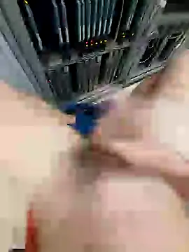 Snapshot of Pascutt chatting on January 13, 10:47 am Pascutt online show from January 13, 10:47 am