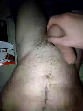 Snapshot of Pascutt chatting on January 16, 11:16 pm Pascutt online show from January 16, 11:16 pm