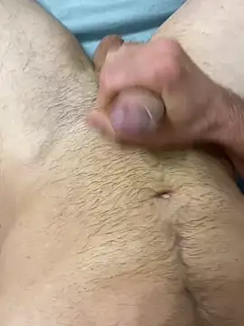 Snapshot of Pascutt chatting on October 8, 5:05 am Pascutt online show from October 8, 5:05 am