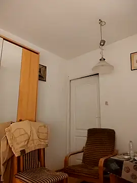 Snapshot of She-devilx chatting on November 12, 8:41 pm She-devilx online show from November 12, 8:41 pm