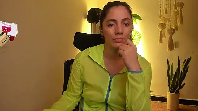 Mala Bad online show from February 7, 3:52 pm