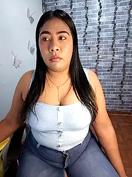 Snapshot of patty_bersh chatting on February 6, 5:03 am patty bersh online show from February 6, 5:03 am