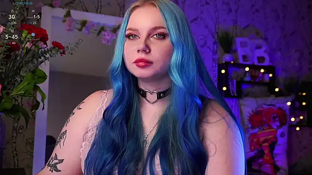 Moon Valkyrie online show from February 14, 11:42 am