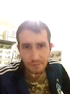 Snapshot of SexSanich chatting on December 3, 10:51 pm SexSanich online show from December 3, 10:51 pm