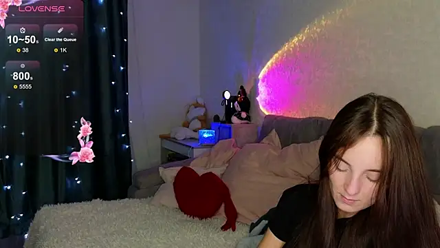 Silver rains online show from September 27, 8:58 pm