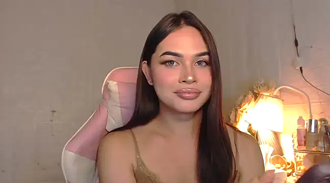 Snapshot of Ashely_Lewis chatting on February 1, 2:02 pm Ashely Lewis online show from February 1, 2:02 pm