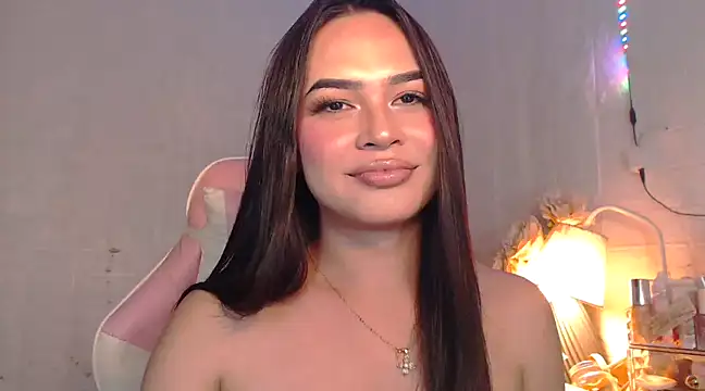 Snapshot of Ashely_Lewis chatting on February 5, 4:47 pm Ashely Lewis online show from February 5, 4:47 pm