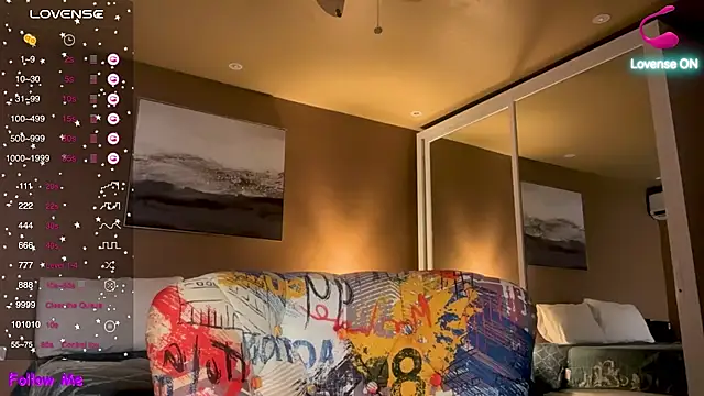 Snapshot of HeavenlyBlair chatting on January 26, 1:41 am HeavenlyBlair online show from January 26, 1:41 am