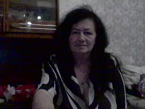 GypsiQueen2 online show from March 11, 4:51 pm