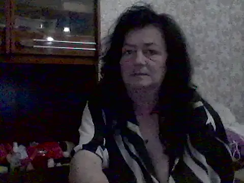 GypsiQueen2 online show from March 11, 7:58 pm