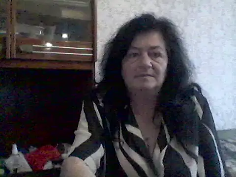 GypsiQueen2 online show from March 12, 2:23 pm