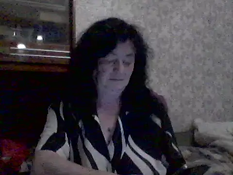 GypsiQueen2 online show from March 17, 5:05 pm