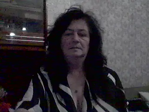 GypsiQueen2 online show from March 18, 9:21 pm