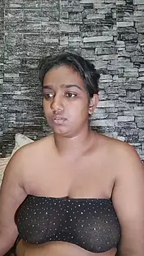 Xindias fantasyX online show from November 7, 7:03 pm