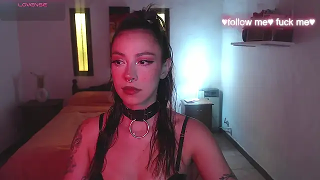 Snapshot of sakura_beauty chatting on February 1, 3:18 pm sakura beauty online show from February 1, 3:18 pm