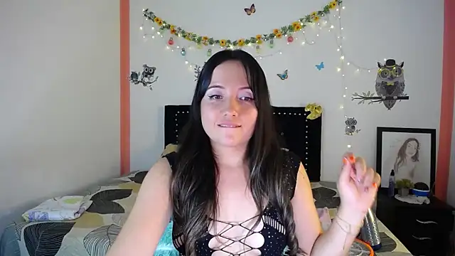 naughty girl 4u online show from March 4, 10:27 pm