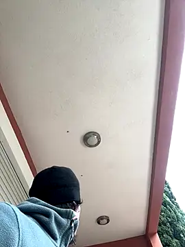 juniiorre online show from December 15, 1:59 pm