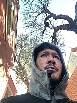 juniiorre online show from January 15, 11:59 am