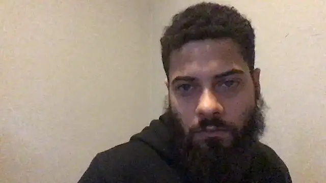 Snapshot of mondo29 chatting on December 6, 7:45 pm mondo29 online show from December 6, 7:45 pm