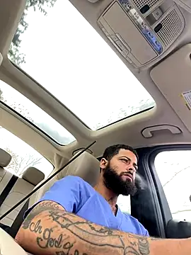 Snapshot of mondo29 chatting on November 8, 8:29 pm mondo29 online show from November 8, 8:29 pm