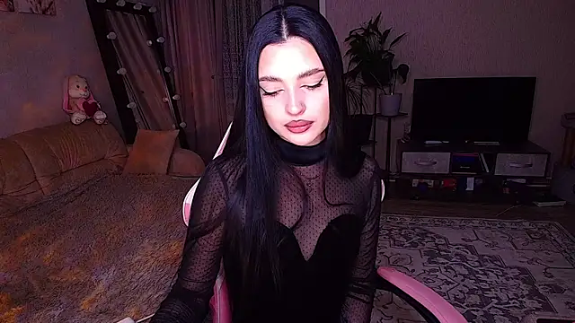   Malika   online show from February 11, 4:12 pm