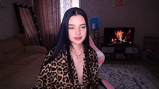   Malika   online show from April 10, 8:19 am