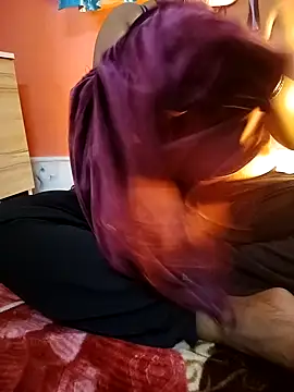 Bengali-boudi online show from December 10, 7:11 pm