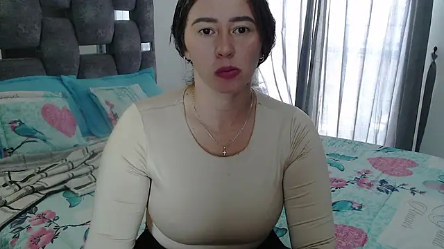 sara hott 1 online show from March 13, 2:56 pm